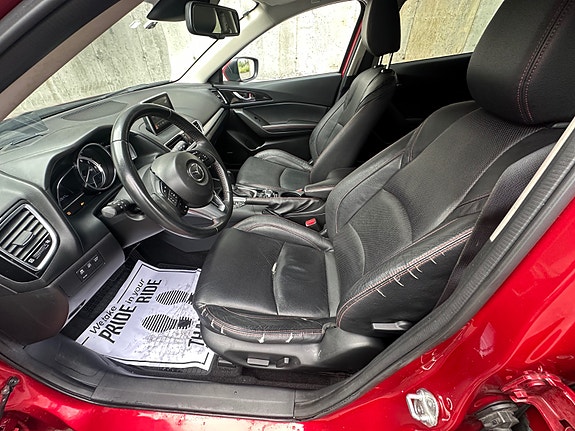 Mazda 3 29 of 30