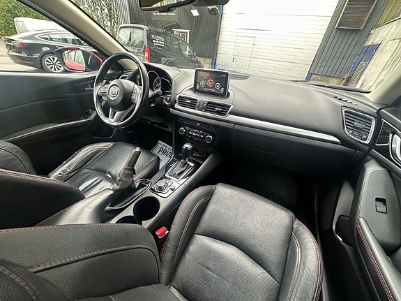Mazda 3 12 of 30