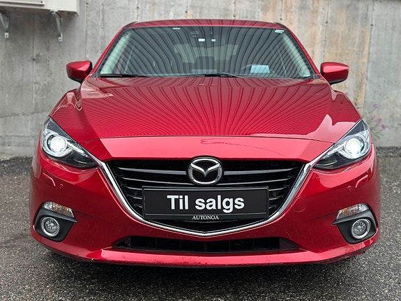 Mazda 3 2 of 30