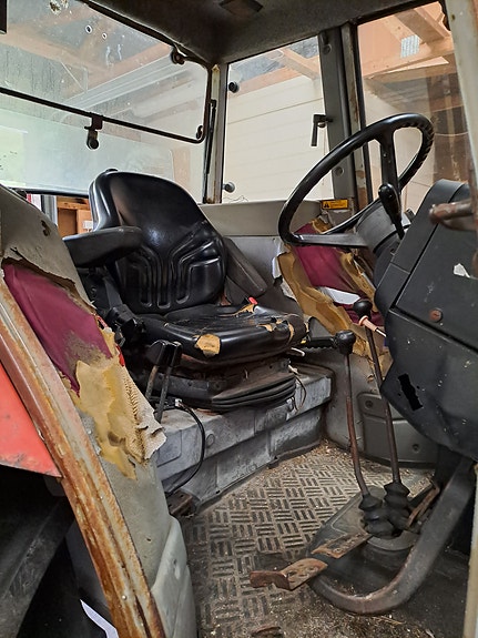 Massey Ferguson 375-2 Highline 18 of 28