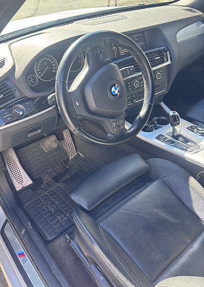 BMW X3 11 of 17
