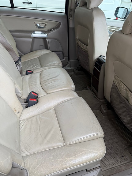 Volvo XC90 9 of 13