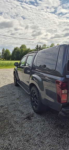Isuzu D-max 6 of 16