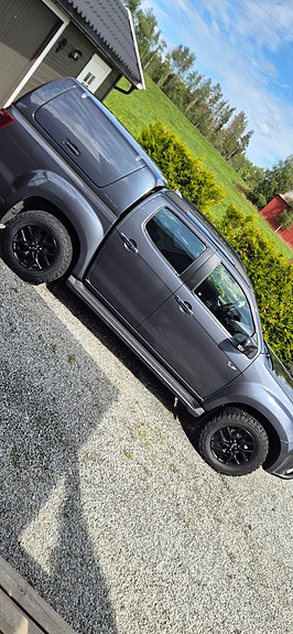 Isuzu D-max 3 of 16