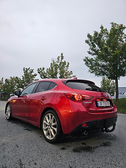 Mazda 3 4 of 10