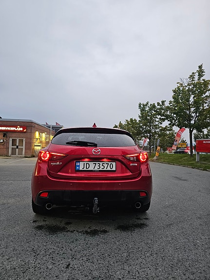 Mazda 3 5 of 10