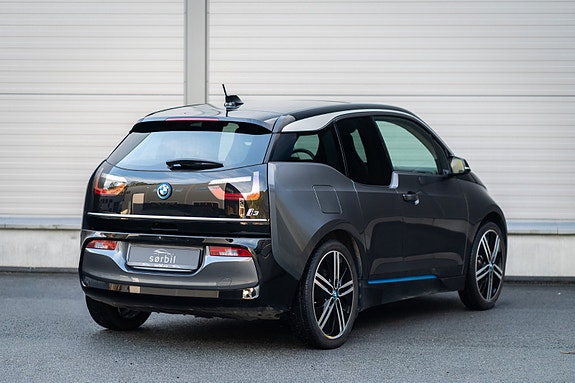 BMW i3 3 of 25
