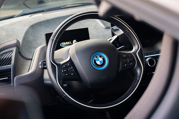 BMW i3 14 of 25