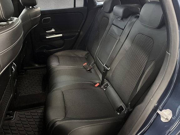 Mercedes-Benz EQA250 18 of 19