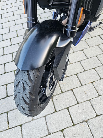 BMW F 900 R 10 of 21