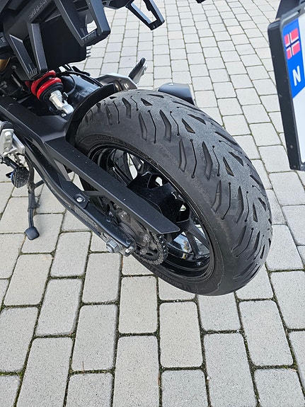 BMW F 900 R 9 of 21