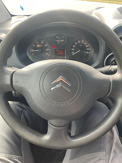 Citroen Berlingo 9 of 11