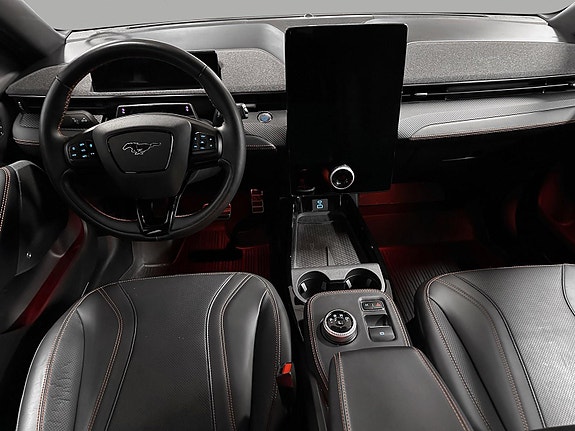 Ford Mustang Mach-E 6 of 23