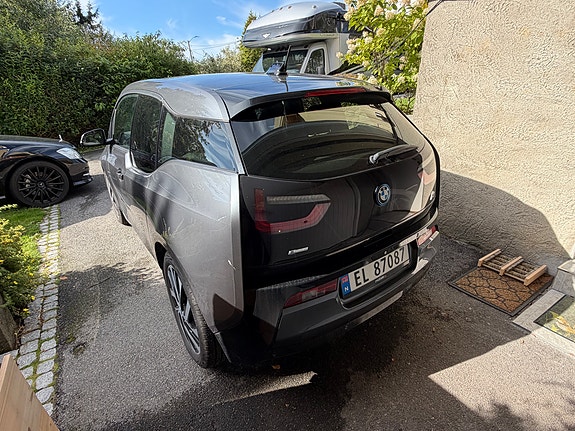 BMW i3 4 of 14