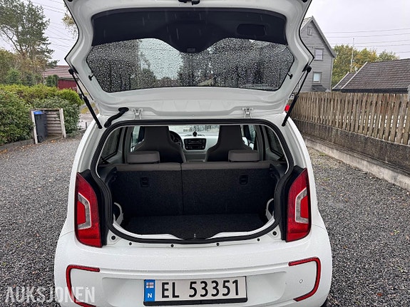 Volkswagen UP! 22 of 30