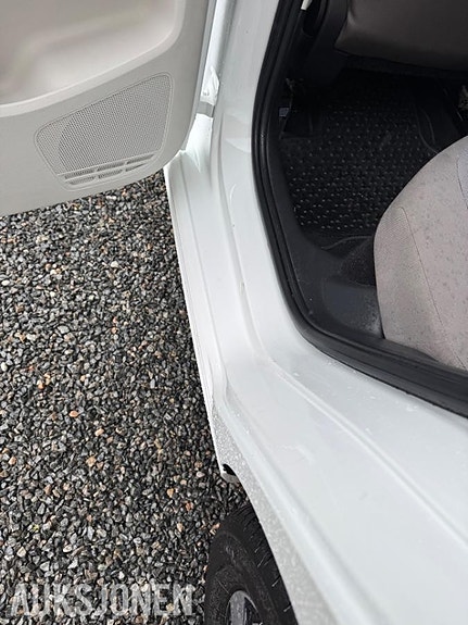 Volkswagen UP! 21 of 30
