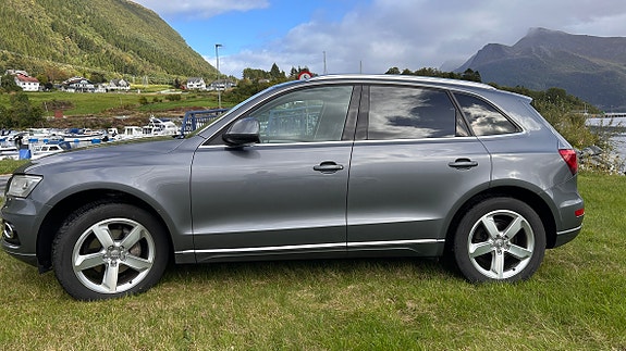 Audi Q5 3 of 30