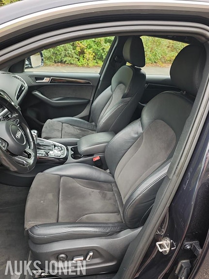Audi Q5 9 of 28