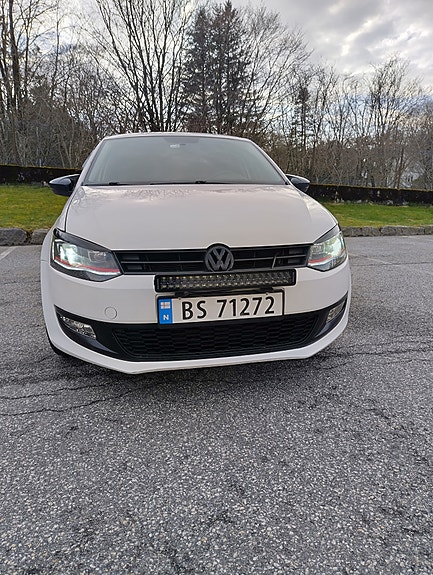 Volkswagen Polo 11 of 27