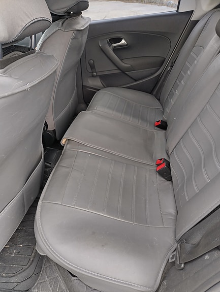 Volkswagen Polo 13 of 27