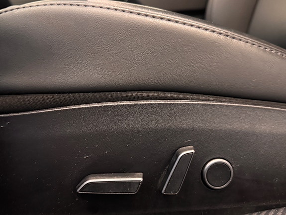 Tesla Model 3 14 of 26