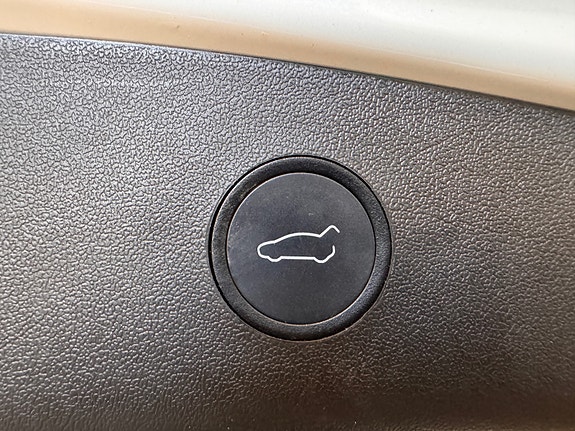 Tesla Model 3 21 of 26
