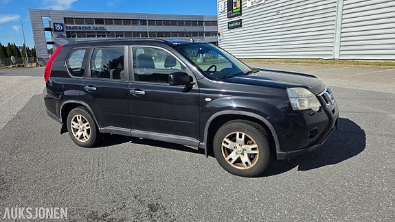 Nissan X-Trail 6 of 23