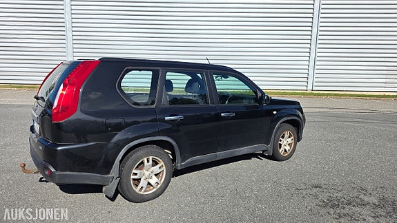 Nissan X-Trail 5 of 23