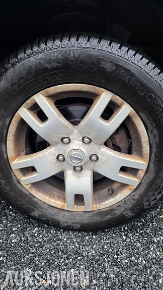 Nissan X-Trail 16 of 23