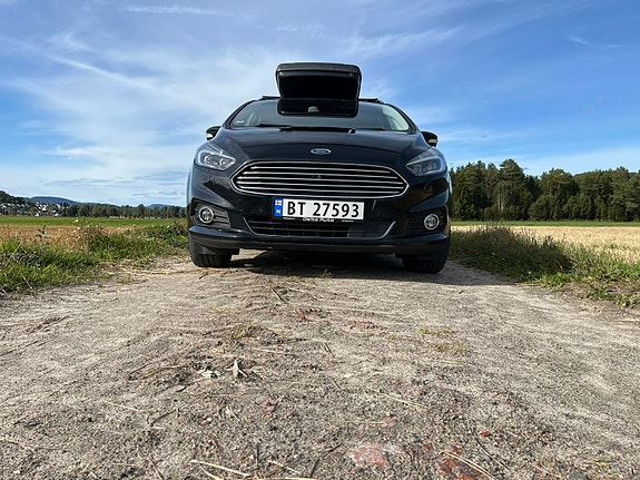 Ford S-MAX 4 of 23