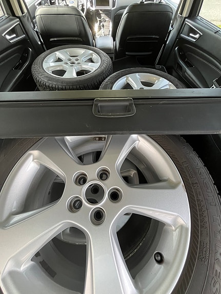 Ford S-MAX 23 of 23