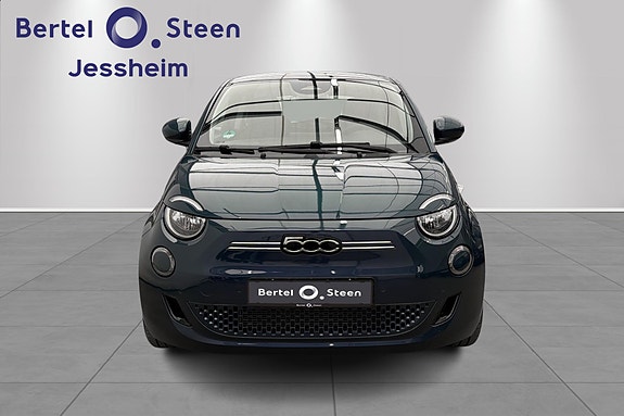 Fiat 500e 4 of 17