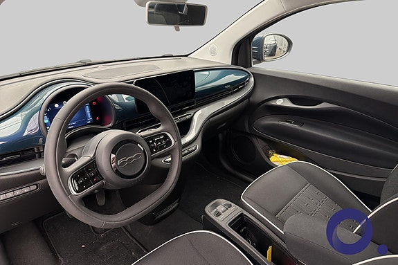 Fiat 500e 13 of 17