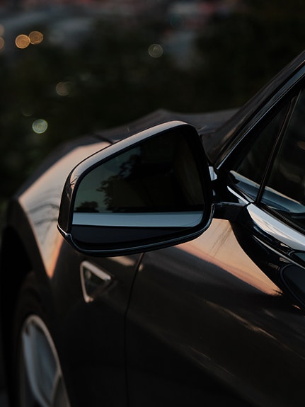 Tesla Model S 19 of 23