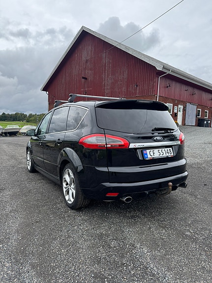 Ford S-MAX 4 of 30