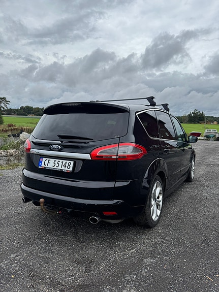 Ford S-MAX 6 of 30