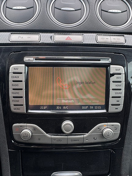 Ford S-MAX 28 of 30