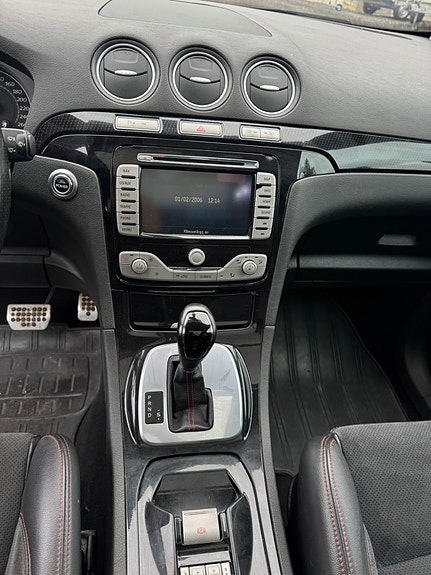 Ford S-MAX 21 of 30