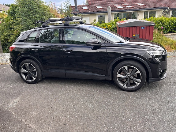 Audi Q4 e-tron 4 of 30