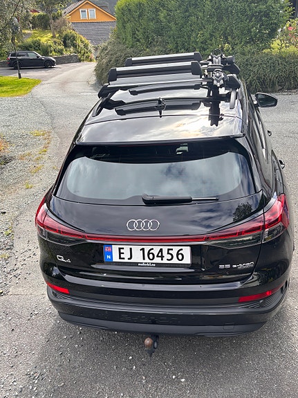 Audi Q4 e-tron 5 of 30