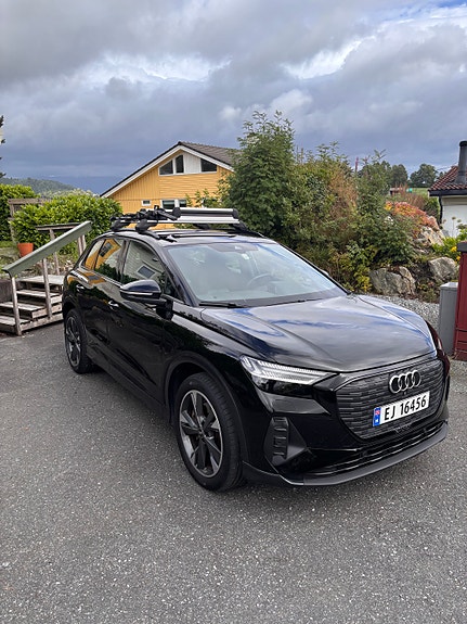 Audi Q4 e-tron 2 of 30