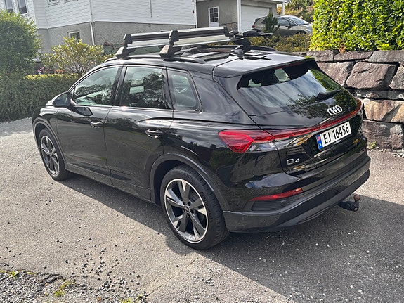 Audi Q4 e-tron 7 of 30