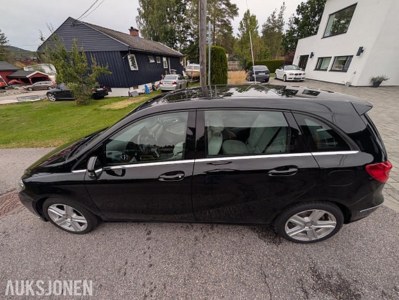 Mercedes-Benz B-Klasse 10 of 30