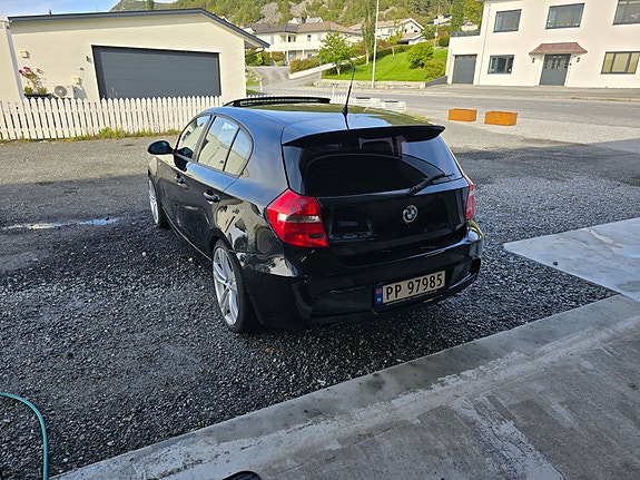 BMW 118d 5 of 23