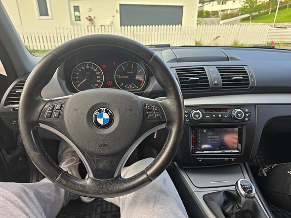 BMW 118d 9 of 23
