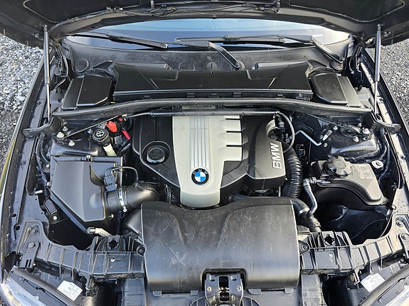 BMW 118d 7 of 23