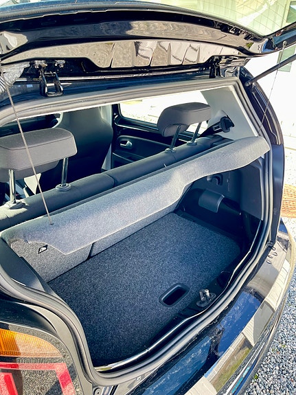 Volkswagen UP! 20 of 21