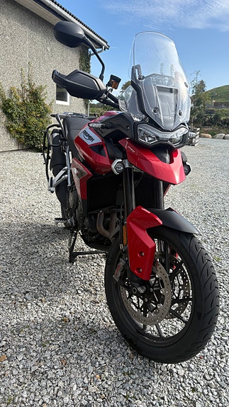 Triumph Tiger 900 GT Pro 3 of 7