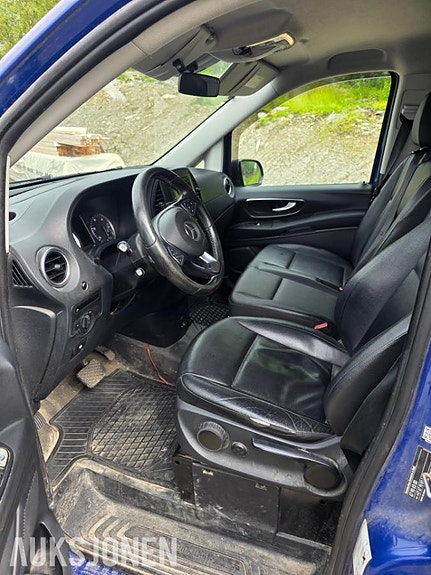 Mercedes-Benz vito 12 of 30