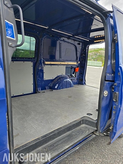 Mercedes-Benz vito 20 of 30
